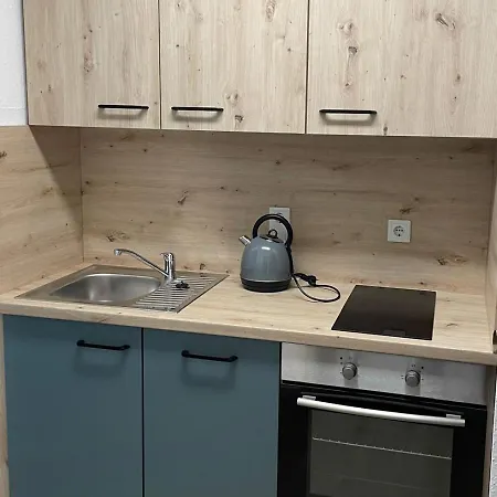 Ferienwohnung Sieben, Zentral Gelegene Mit Tiefgaragenstellplatz Бад-Эйнхаузен Экстерьер фото