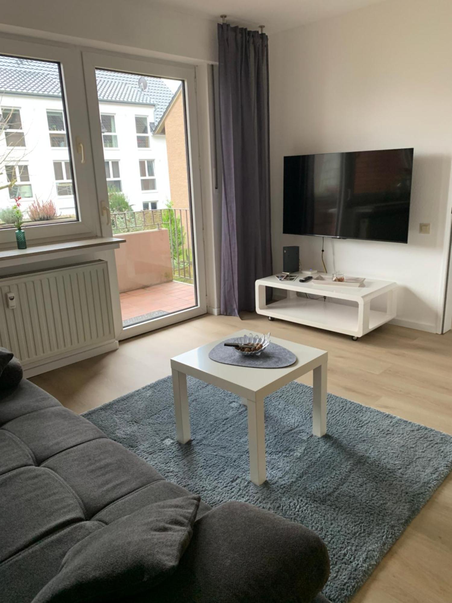 Sieben, Zentral Gelegene Mit Tiefgaragenstellplatz
